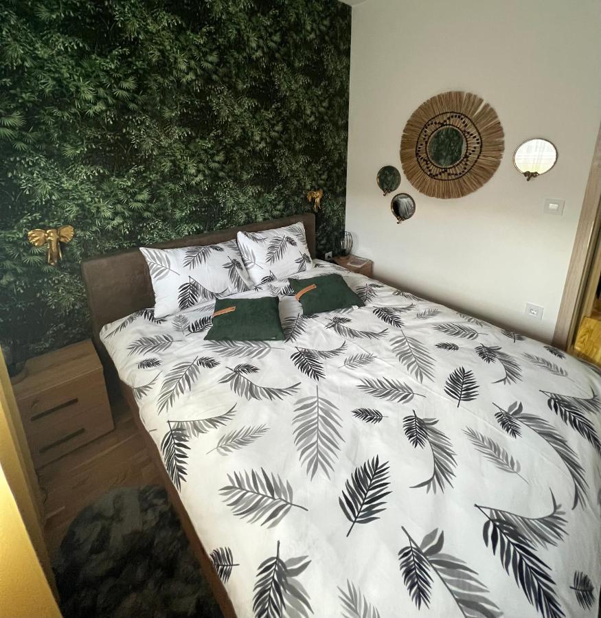Jungle Lux Apartment Cacak Ngoại thất bức ảnh
